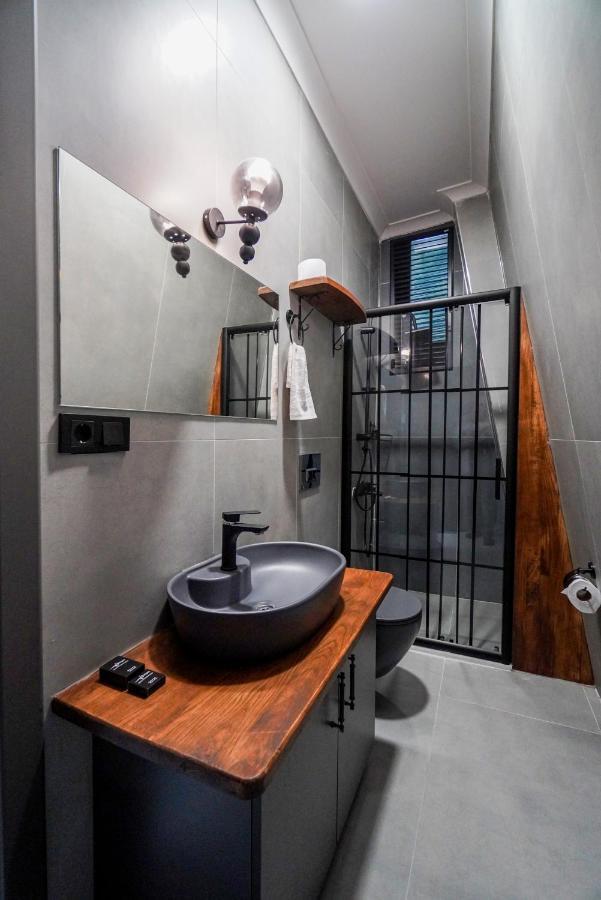Vital Home Sapanca Isitmali Havuzlu Villa&Bungalov المظهر الخارجي الصورة