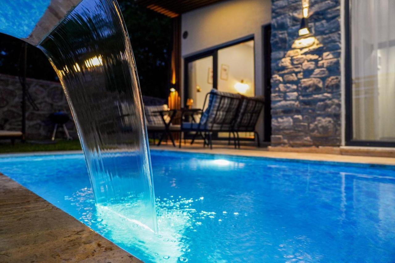 Vital Home Sapanca Isitmali Havuzlu Villa&Bungalov المظهر الخارجي الصورة