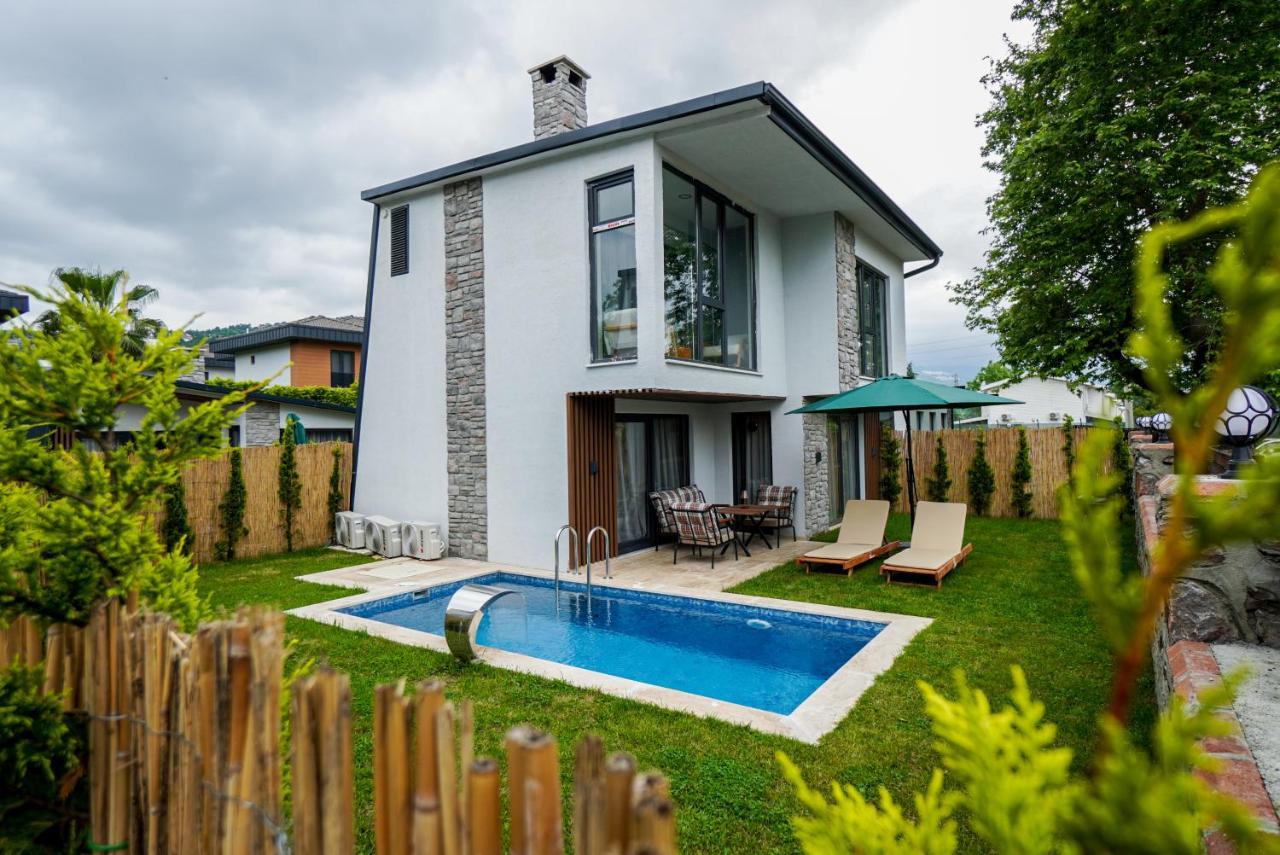 Vital Home Sapanca Isitmali Havuzlu Villa&Bungalov المظهر الخارجي الصورة