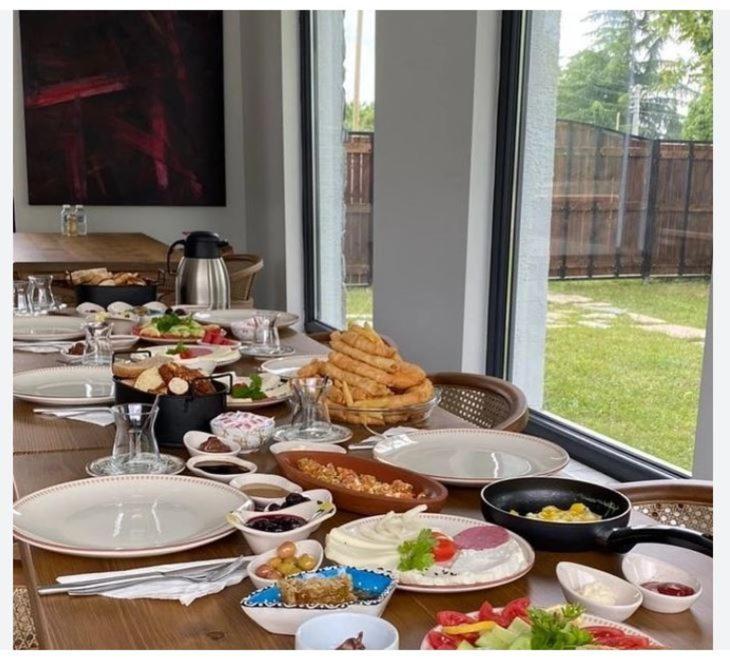 Vital Home Sapanca Isitmali Havuzlu Villa&Bungalov المظهر الخارجي الصورة